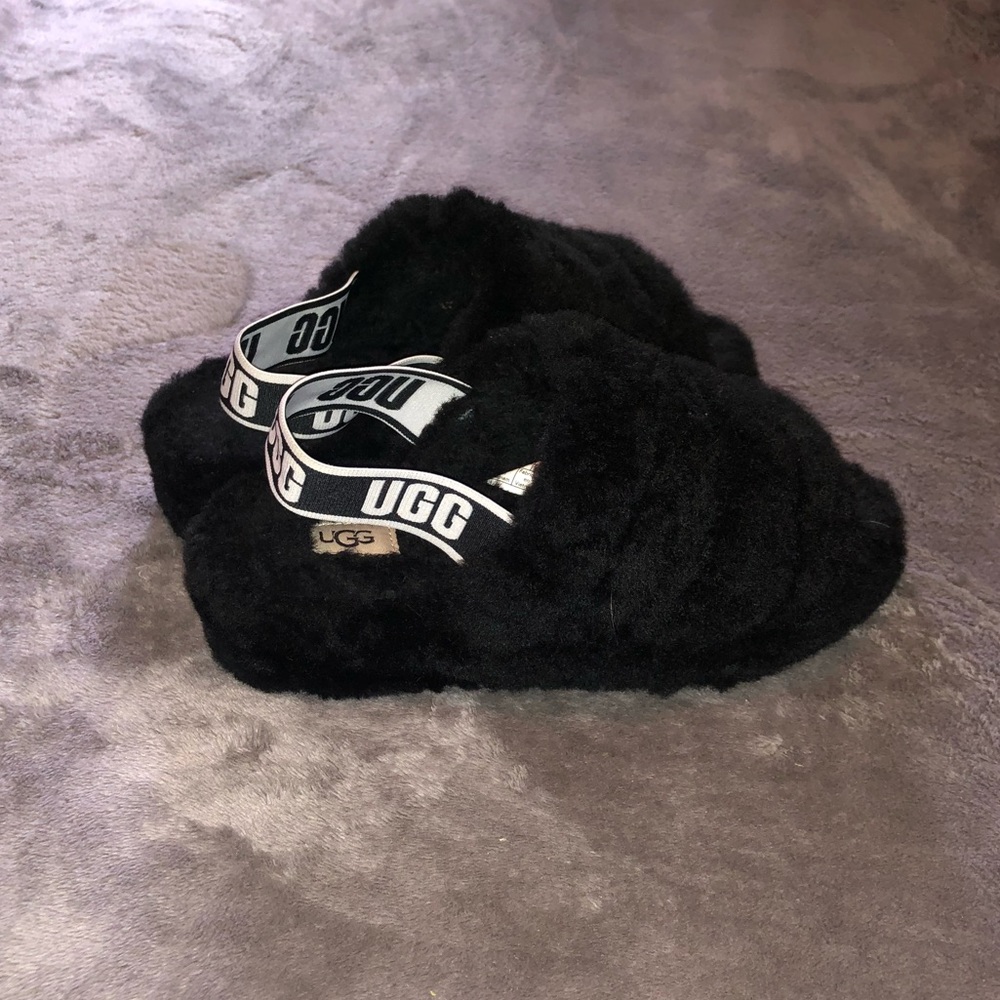 UGG FLUFF YEAH SLIPPERS